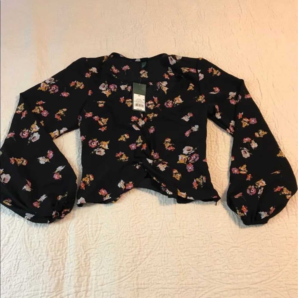 Wild fable XS floral blouse NWT